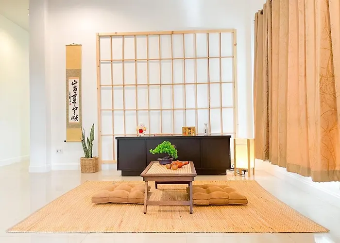 Mujihouse